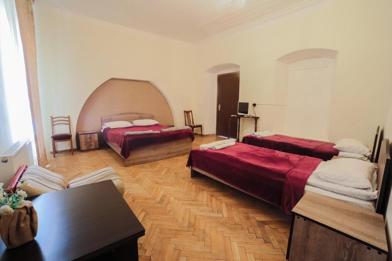 GH Sanapiro Hotel Telavi Luaran gambar